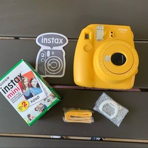 UO exclusive Instax Mini 9 bundle with film
